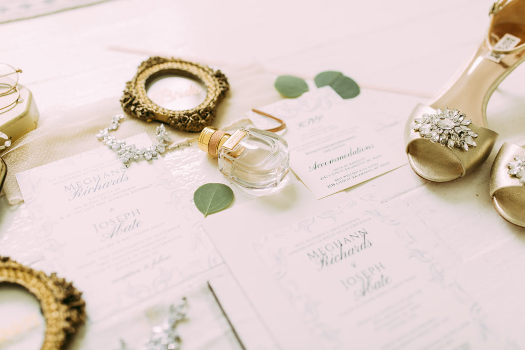 detailed shot of wedding invitation suite 